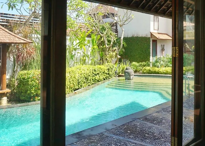 Nicole 5br Paradise, Quiet Area In Oberoi *