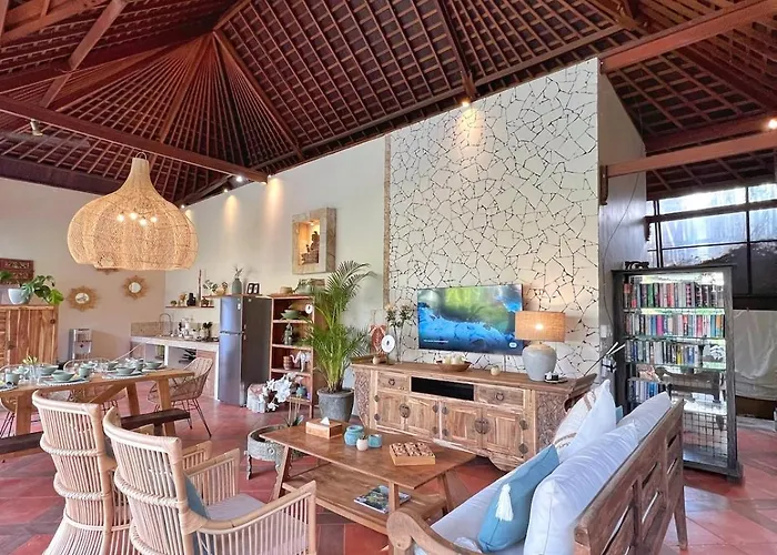 Nicole 5br Paradise, Quiet Area In Oberoi Villa *