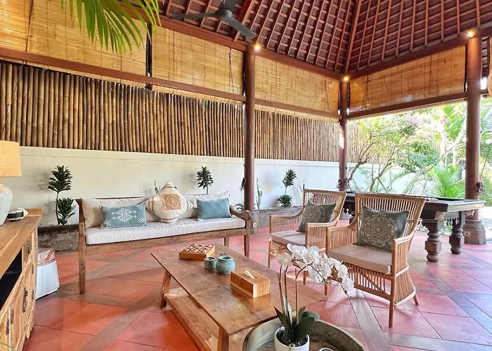 Nicole 5br Paradise, Quiet Area In Oberoi Villa *