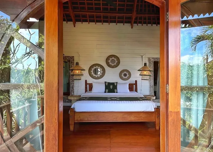 Villa Nicole 5br Paradise, Quiet Area In Oberoi Seminyak (Bali)