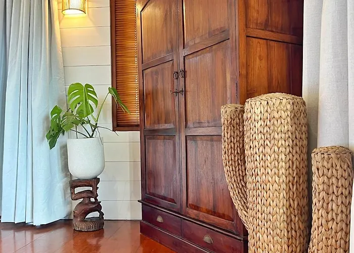 Nicole 5br Paradise, Quiet Area In Oberoi Seminyak (Bali)
