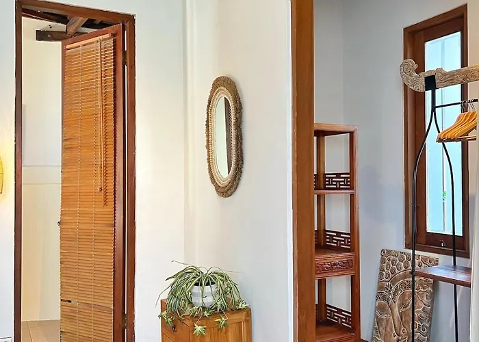 Villa Nicole 5br Paradise, Quiet Area In Oberoi Seminyak (Bali)