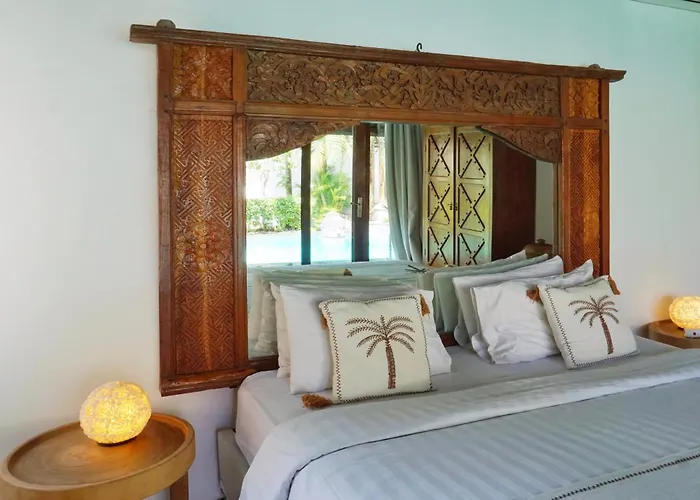 Nicole 5br Paradise, Quiet Area In Oberoi
